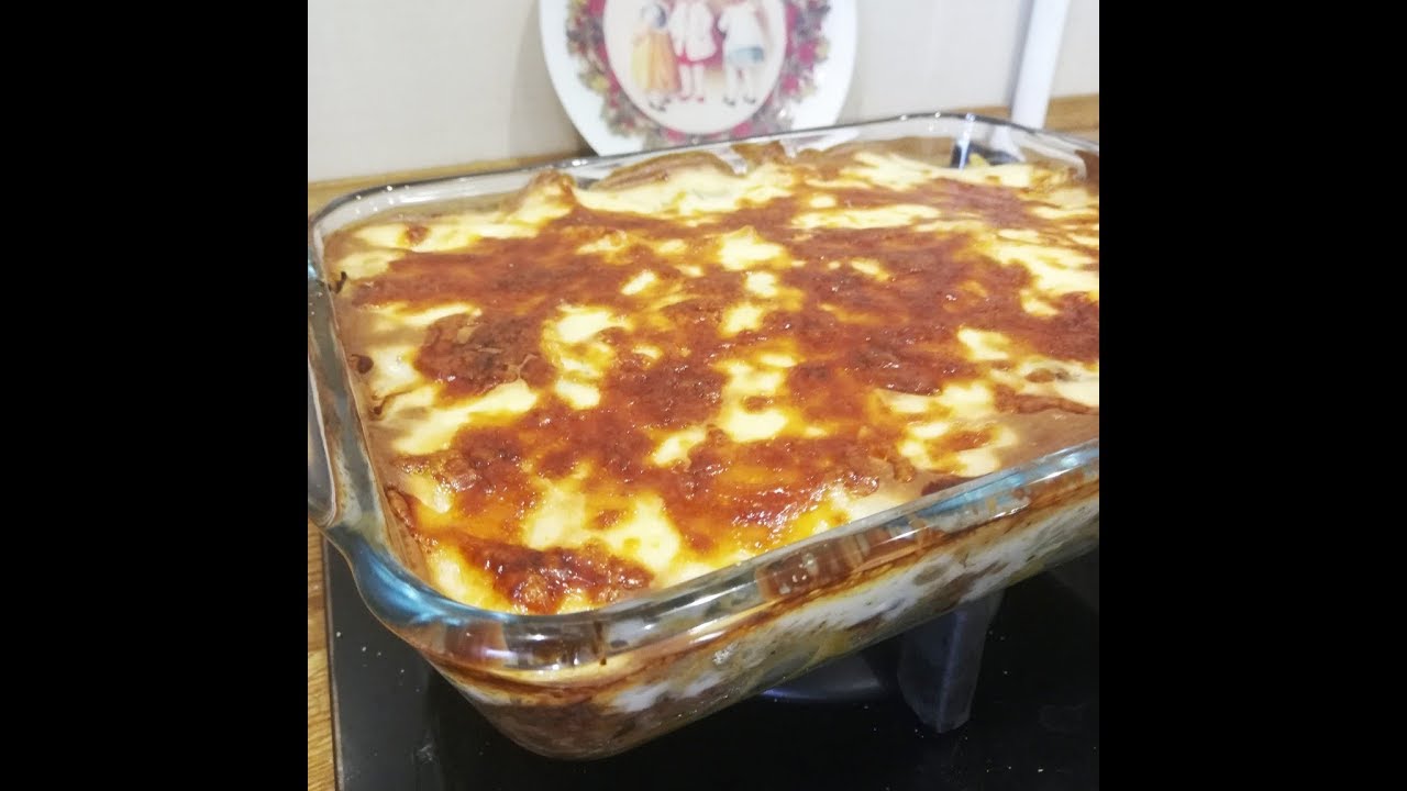 Ленивая лазанья с соусом Бешамель Мясная запеканка с макаронами и соусом Бешамель. Супер вкусно!