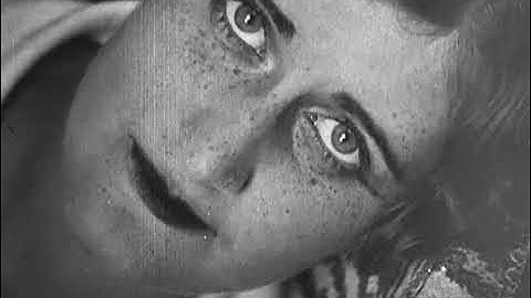 Emak-Bakia (1926) - directed by Man Ray