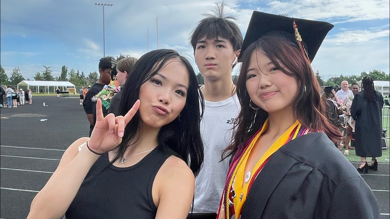 High school graduation vlog - YouTube