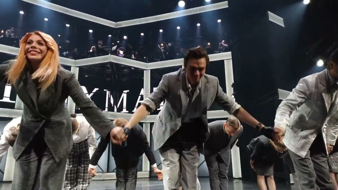 Мюзикл "Шахматы" Закрытие. 16.10.2022. Поклоны. Начало - YouTube