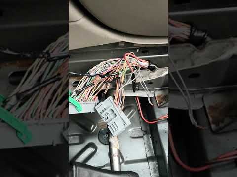 Renault Scenic 2005 Parking Brake fault repair