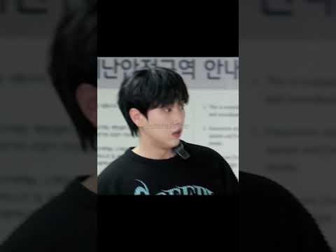 Lmao the way jin and his friend started belly dancing🤣 #btsshorts #btsv #btsedits #btsjungkook #bts