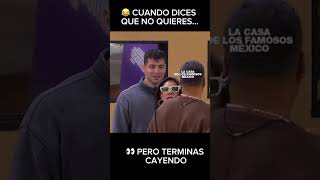 😂 Momento viral en La Casa de los Famosos México: no quería el abrazo… ¡y terminó cayendo!