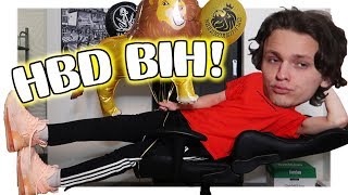 день рождения bih *я не знаю как назвать это видео лол хай* день рождения bih *я не знаю как назвать это видео лол хай*