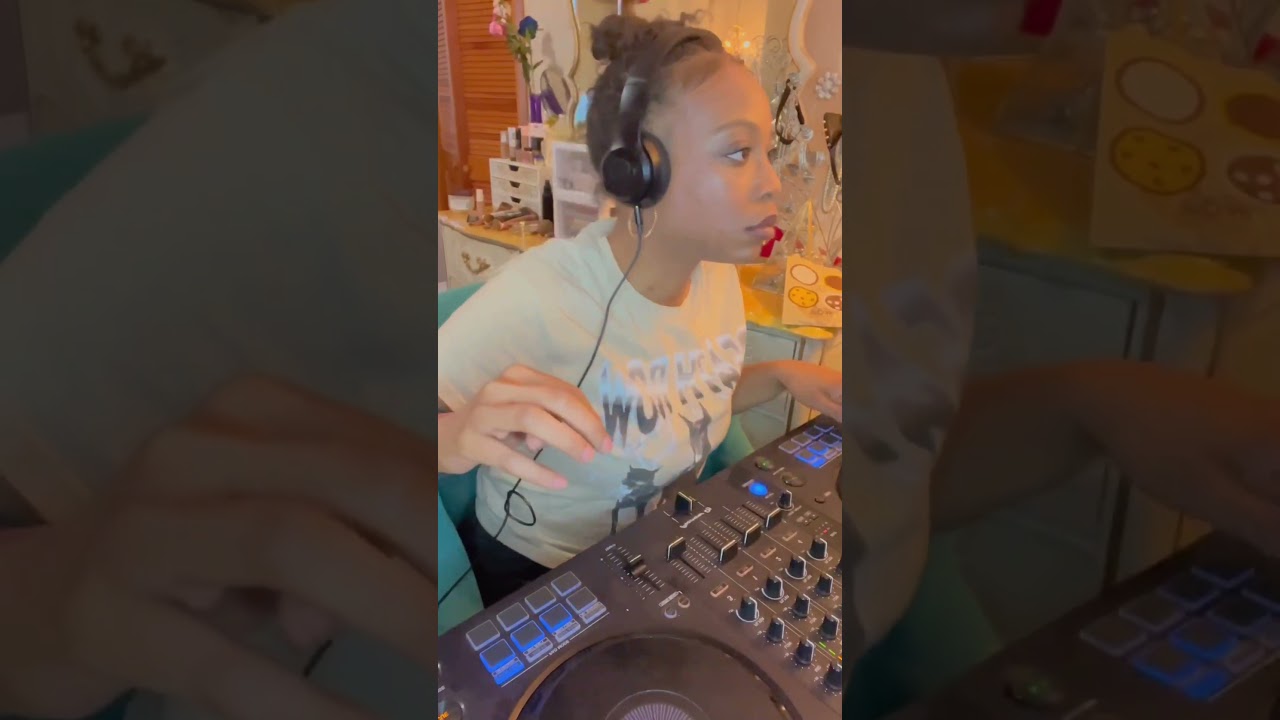 Ver BKTHARULA X CHICAGO JUKE #dj #djremix #djsong no YouTube Ver BKTHARULA X CHICAGO JUKE #dj #djremix #djsong no YouTube