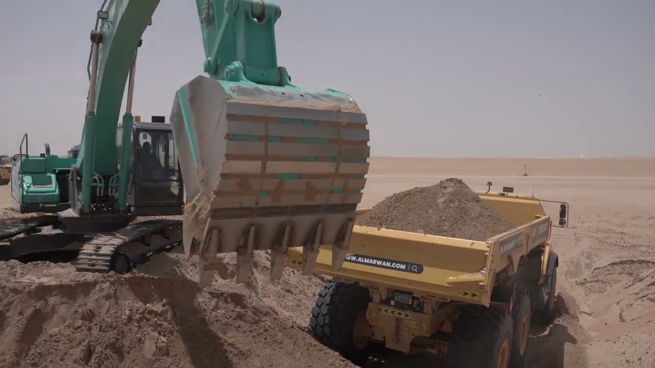 Medium Excavators, 35 ton, Standard Boom