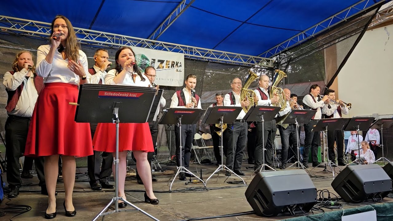 JIŽANI - 20. Setkání dechovek na zámku Stránov 2024