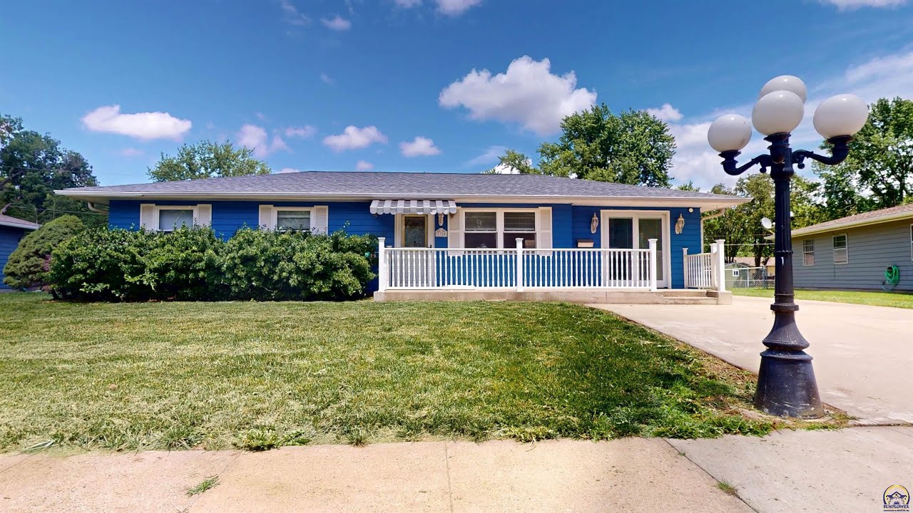 NEW LISTING: 3320 SW Kiowa St Topeka KS 66614