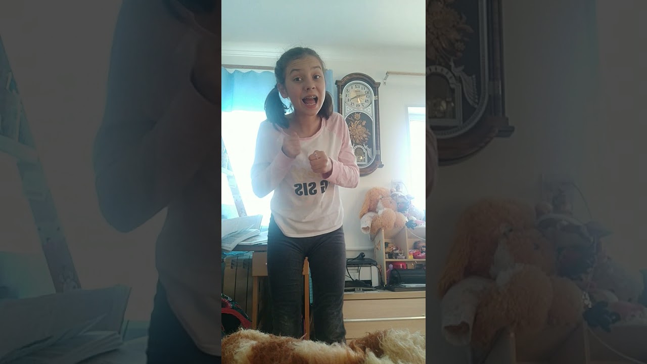 колёсики колёсики и красивый руль дворники работают водичка льёт буль ...