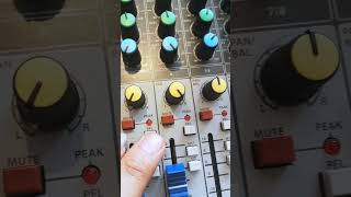 Mono output on Mixing Console? Solution here!
