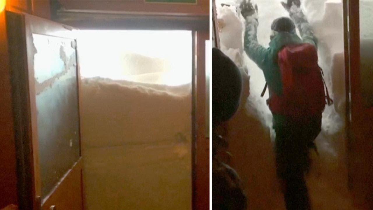 6-Foot Snowdrifts Trap Polish Researchers