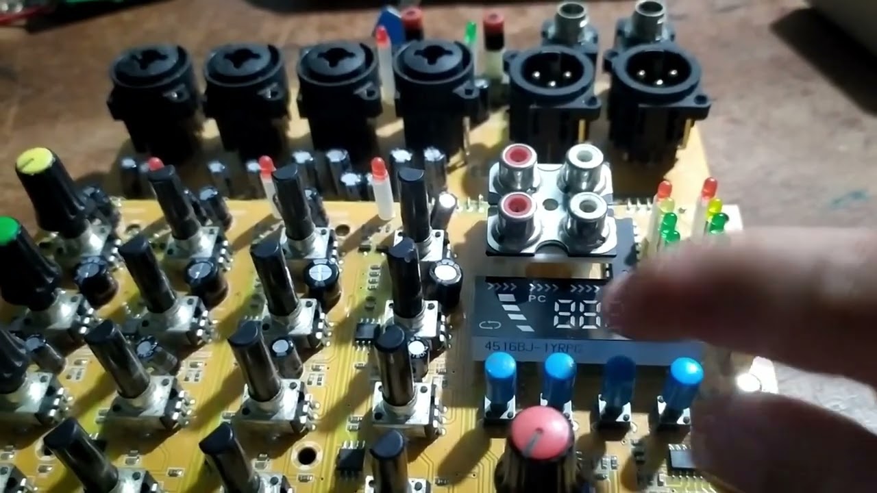 Mesa de Som BP 6171 Parte 1 - YouTube