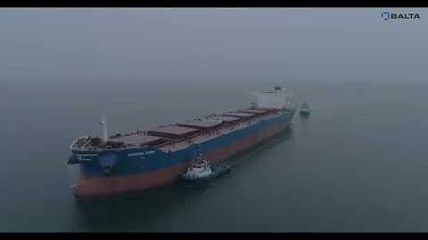4K video: MV Anangel Dawn in the Port of Gdynia, Poland