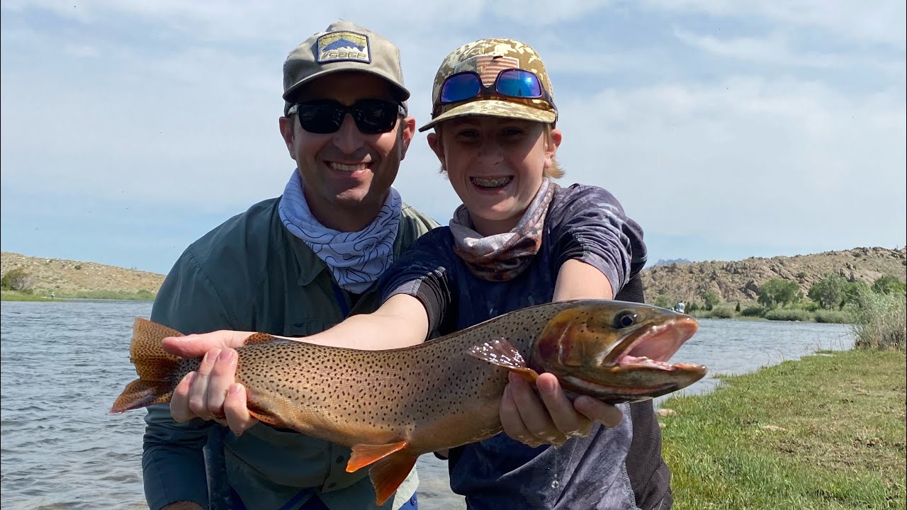 FLY FISHING WYOMING: Wade fishing the Miracle Mile (a 4k fly fishing video)  