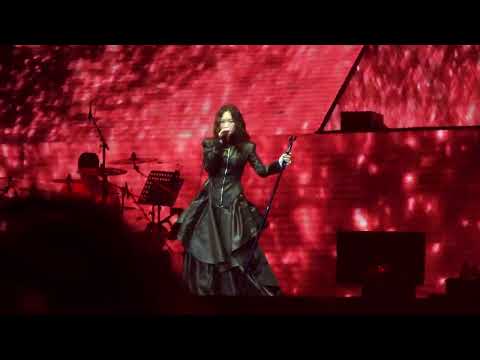 태연 (Taeyeon) - Can't Control Myself (Live in Seoul DAY 1 4K)