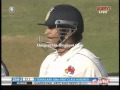 Fan Falling into Sachin's Feet after his Ranji 100 vs Baroda