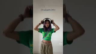 Styling my FANS T-shirt for Fresher's Week