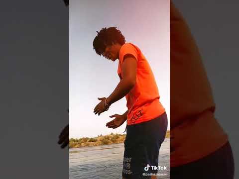 ابو شعر كيرلي ياجماعه إلي بيحبني يعملي لايك و يفعل الجرس 