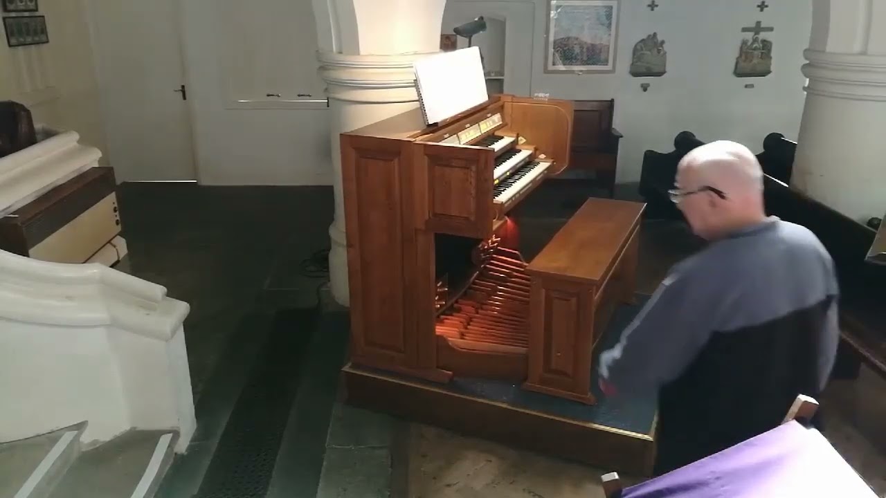 "Edwardiana 1 (Prelude) For the diapasons" Martin How