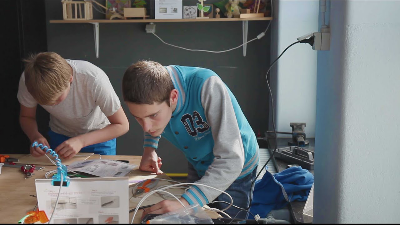 Leerjaar 1B: “Klassiek lesgeven aan het bord is onmogelijk” // Komen Leren 3