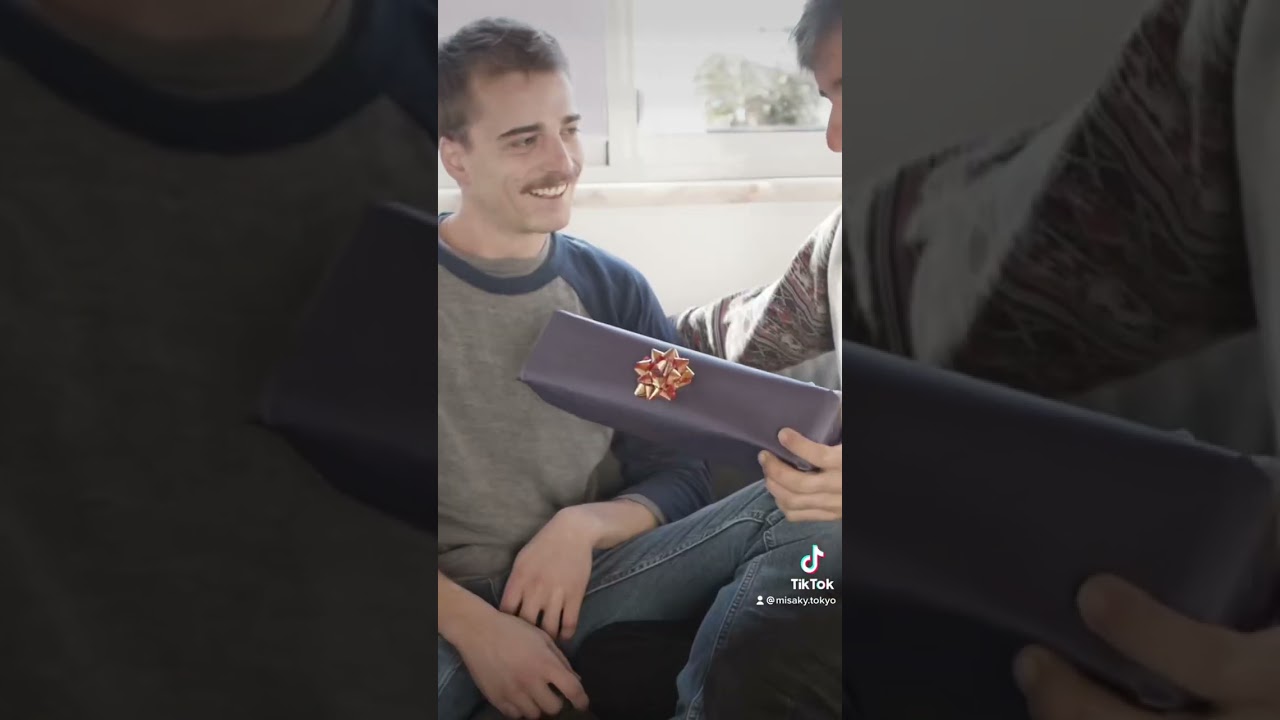 Have you checked out our new box “Sweetheart Box” ?!🫣❤️  