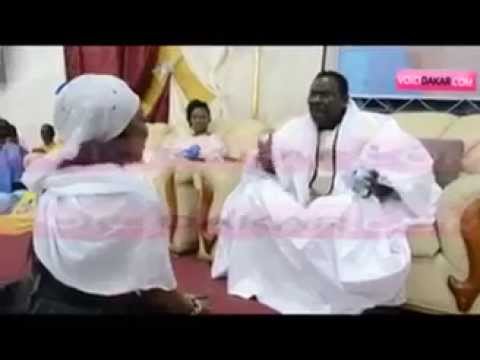 Cheikh Béthio humilie publiquement Amy Collé Dieng   16 Décembre 2014