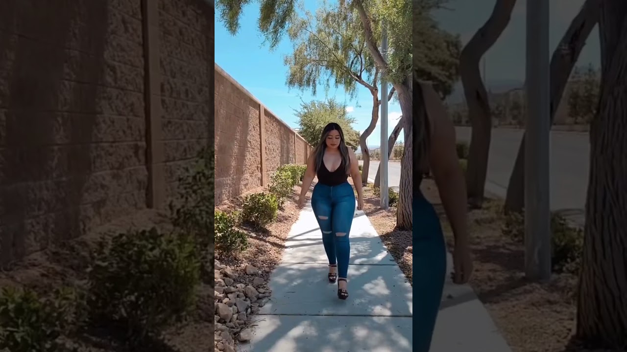 This curvy Woman look 🫦👠🔥 casual fashion style 