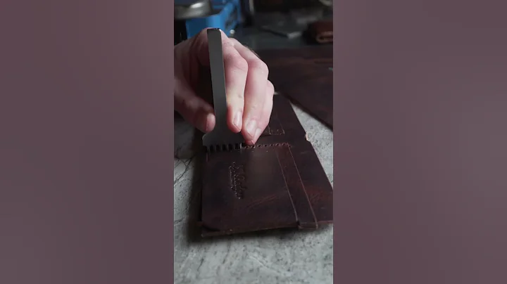 Handmade Leather Wallet | S.J Badger | Badalassi Tobacco #Leather #leathercraft