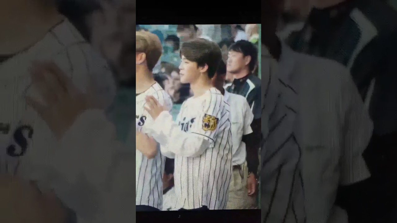 [170602] BTS At The Hanshin Tigers Baseball Game @ JIMIN FOCUS FANCAM - YouTube