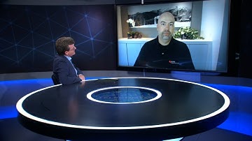 "What we do for a living" - how Red Hat makes Linux ready for global, scalable production