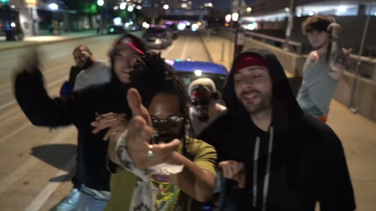 iloveyouMUUU ft. ProdbyZaqq - LATE NIGHT IN PHILLY (Official Music Video)