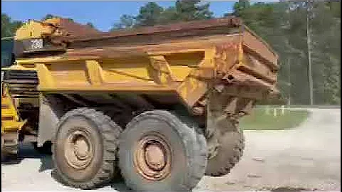 CAT 730 ARTICULATING OFF ROAD TRUCK