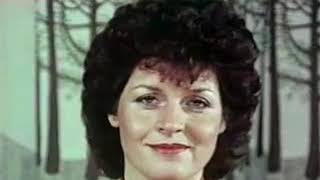 Eine Dauerwelle Für Frau Neumann