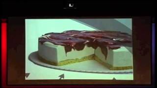 TEDx BKK - Zoltan Radnai - PREZI: A Supernova at your Fingertips