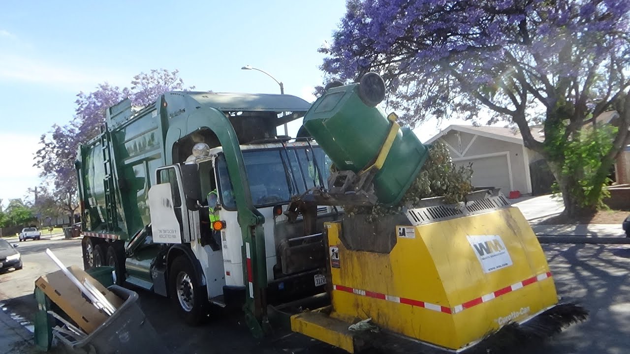 Waste Management McNeilus Curotto Can Moreno Valley 2020 YouTube