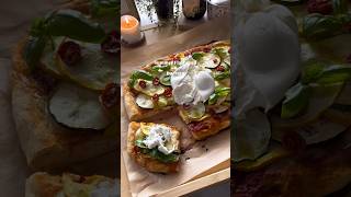 İtalyan Pi̇zza Tari̇fi̇