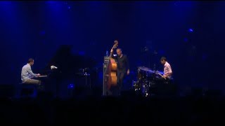 Avishai Cohen Trio Jazz Sous Les Pommiers 2013