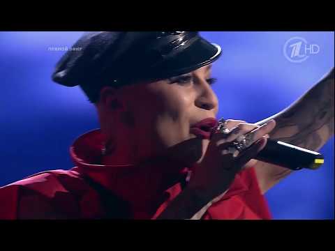32 Наргиз Закирова