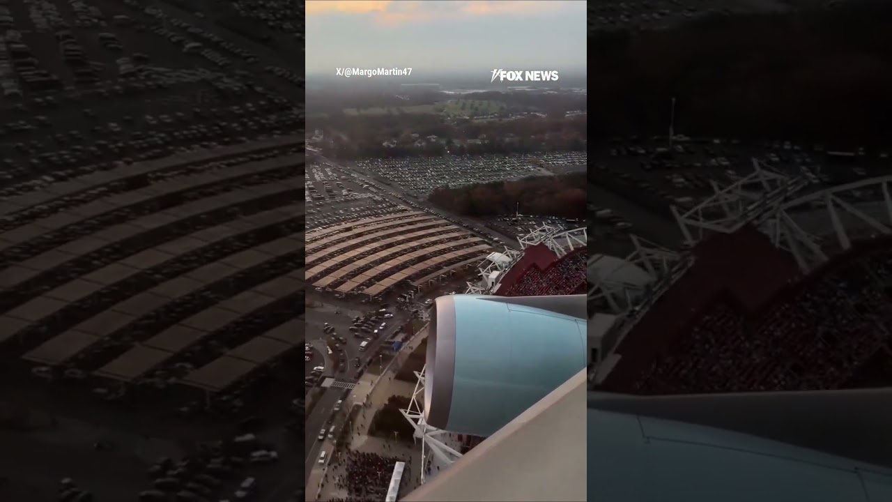 WATCH: Air Force One SOARS over NFL stadium ahead of Trump’s arrival #trump #NFL #us #airforceone
