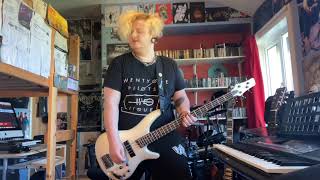 Motörhead - Ace Of Spaces (Bass Cover)