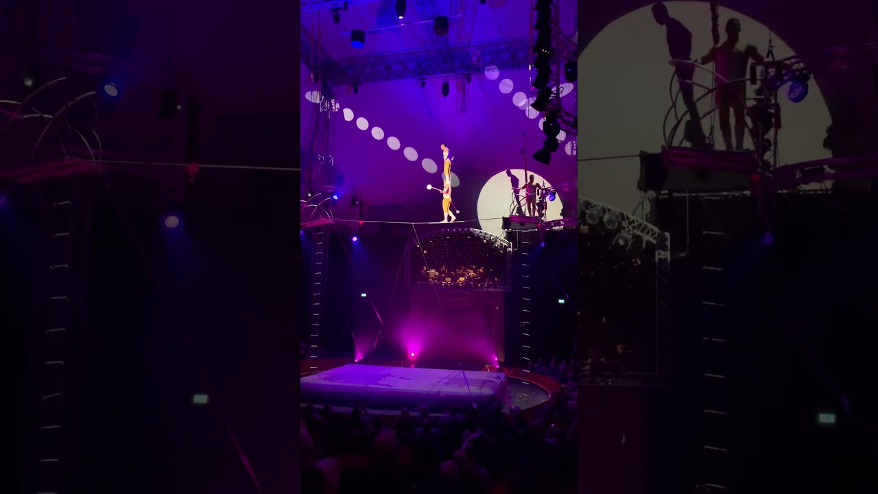 Circolo Freiburg Los Ortiz-  Hanging wire 