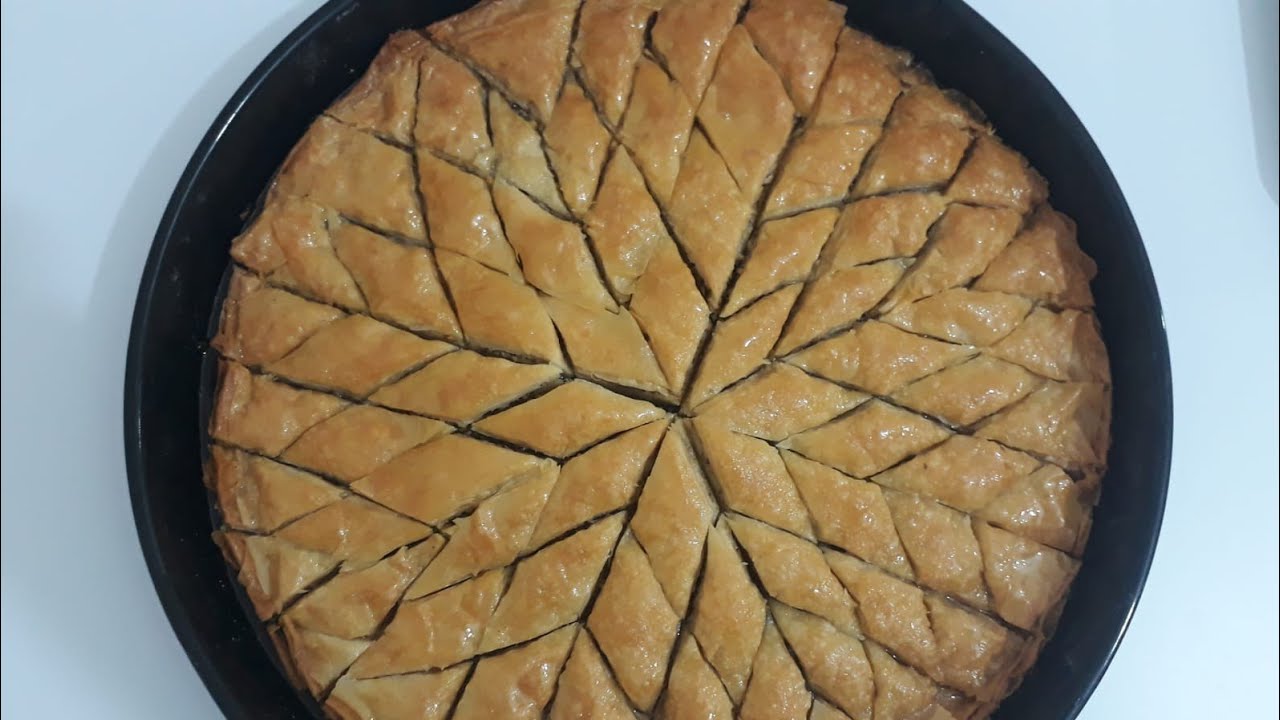 El Açması Baklava Tarifi Nefis Yemek Tarifleri [el açması baklava yapımı] Sofra tv