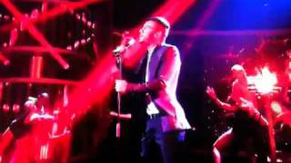 MARCUS COLLINS PERFORMS RUSSIAN ROULETTE THE X FACTOR 15/10/2011