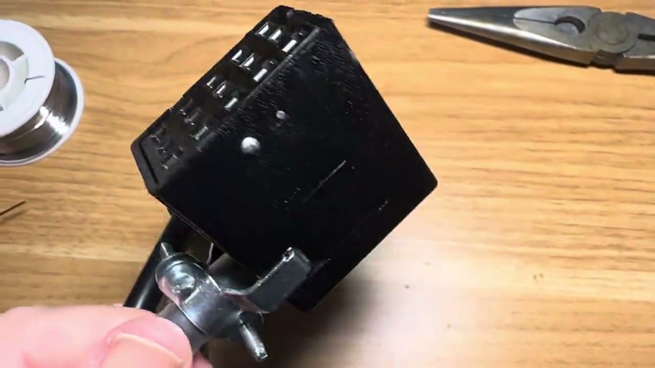 Swan 117 – XC power supply cord all built here is the final result with the 15 pin female Jones plug