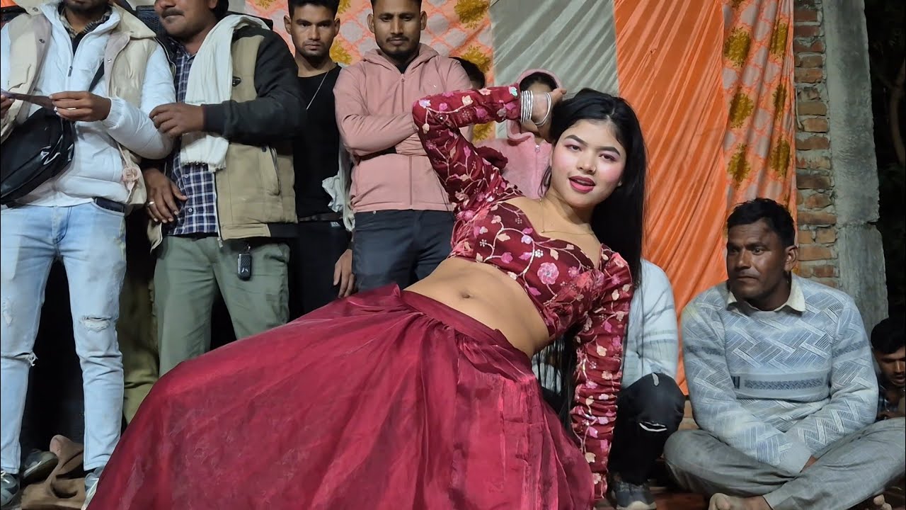 साड़ी ललकी - Bhojpuri Archestra Dance maya magar 