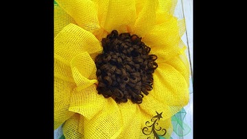 Alternate Centers for Flower Wreaths by Trendy Tree