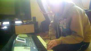 Gonzo - Korg Pa 500 & Nana - Ellie Goulding - Love me like you do