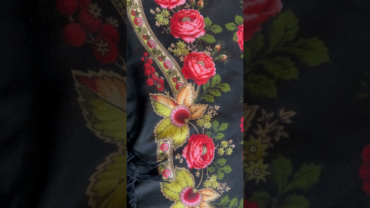 Платок Черные глаза Pavlovo posad Shawl black eyes