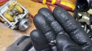 видео: Yamaha TDM 850 3vd 1993 разборка карбюратера картинка: Yamaha TDM 850 3vd 1993 разборка карбюратера