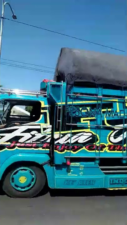 Truck cabe ngebut di pantura